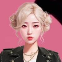 The singer Rosé with golden hair