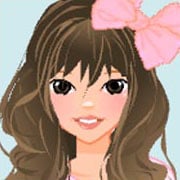 Dress a doll with pastel kawaii clothing ready for a fun pajama party
